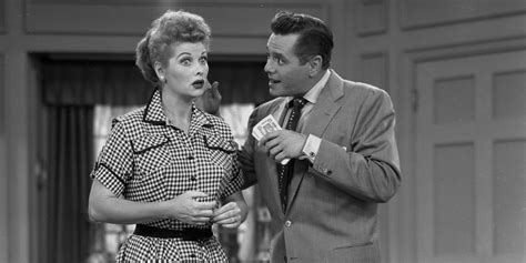  I Love Lucy: Eine absurde Sitcom voller Zärtlichkeit und Chaos aus dem Jahr 1935!